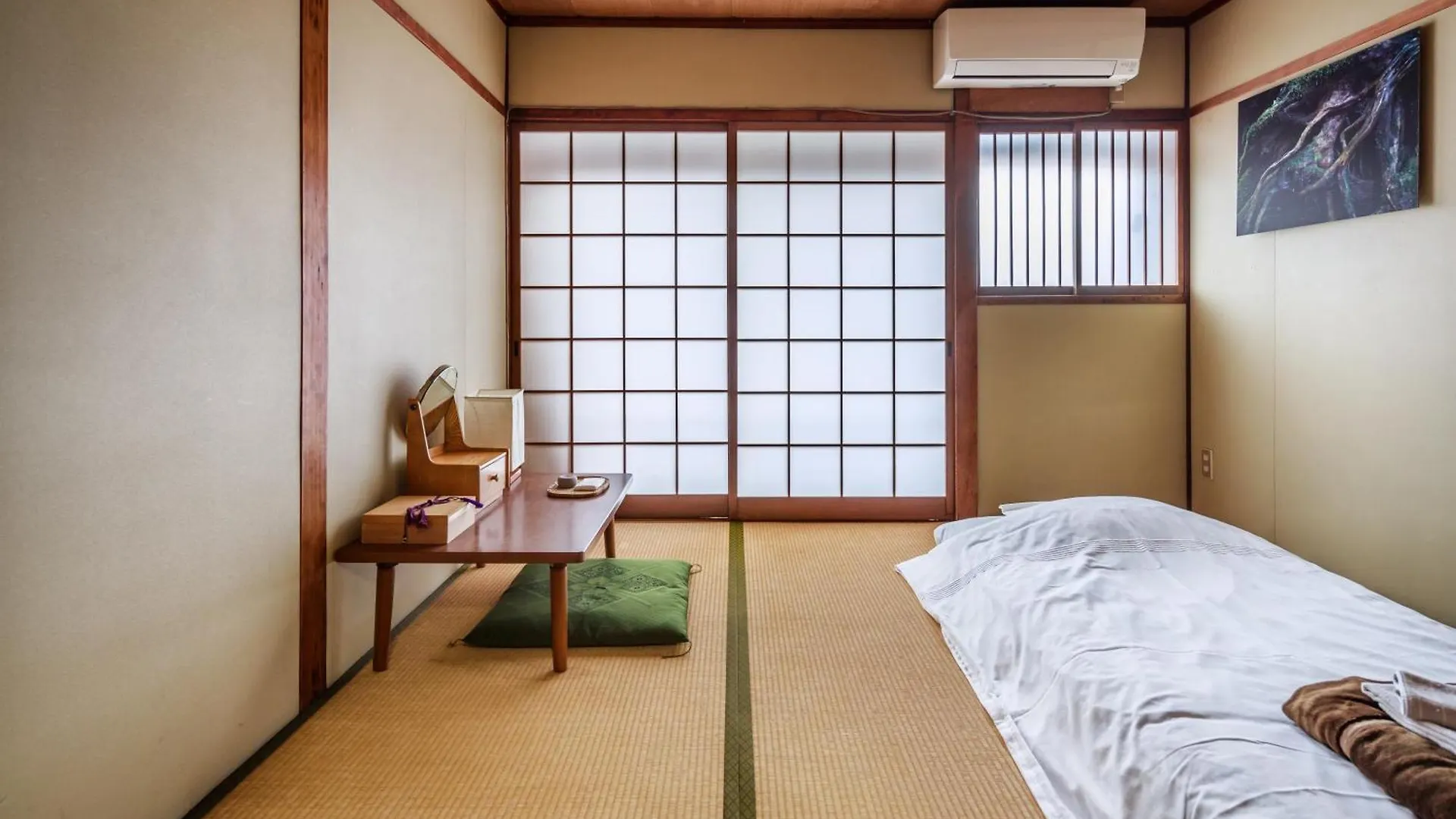 Yadoya Hiraiwa Private Ryokan Kyoto Japan
